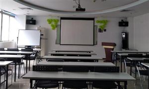 超200學(xué)生廠房補(bǔ)課 保安:全是工人 究竟是什么情況？ 
