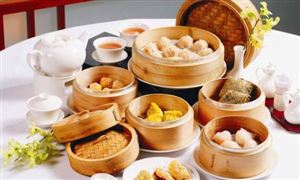 致力服務大運會 成都領軍團膳企業(yè)赴重慶考察 團膳行業(yè)快餐服務發(fā)展現(xiàn)狀