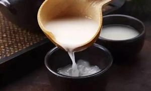 米酒市場消費潛力大 中國米酒行業(yè)發(fā)展前景及現(xiàn)狀分析