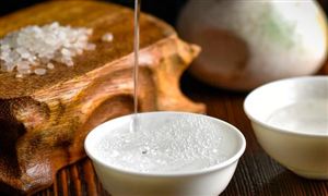 兼香型白酒市場(chǎng)競(jìng)爭(zhēng)現(xiàn)狀及供需格局研究
