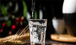 預(yù)計(jì)2022年我國(guó)白酒產(chǎn)量分析 白酒行業(yè)市場(chǎng)發(fā)展趨勢(shì)