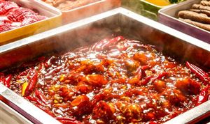 2022年中國火鍋底料行業(yè)現(xiàn)狀分析 預計未來市場規(guī)模將達到417.5億元