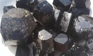 電氣石行業(yè)市場(chǎng)深度調(diào)研及投資戰(zhàn)略研究