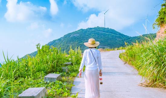 “她經(jīng)濟”市場高速發(fā)展 女性撐起旅游業(yè)半邊天  2023年女性旅游行業(yè)發(fā)展分析