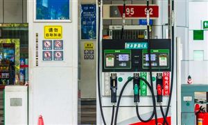 中國加油站行業(yè)市場需求 中國加油站數(shù)量變化趨勢分析