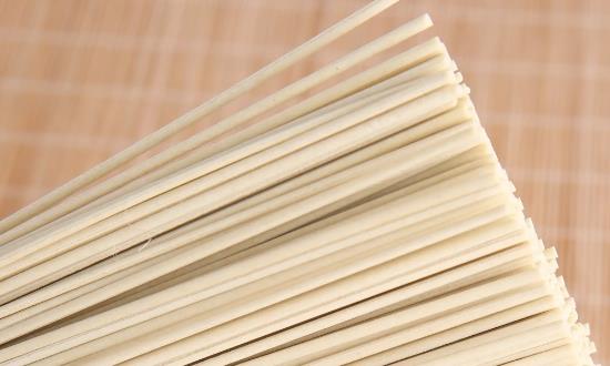 上半年克明食品凈利潤同比下滑6.66%-84.44% 掛面產(chǎn)業(yè)市場發(fā)展格局及消費(fèi)趨勢