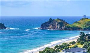 政策加持濱海旅游業(yè)發(fā)展?jié)摿薮?2023年濱海旅游行業(yè)發(fā)展現(xiàn)狀分析