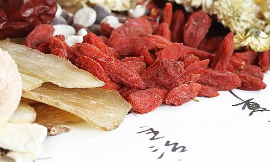 中藥配方顆粒行業(yè)現(xiàn)狀與競爭狀況分析2023