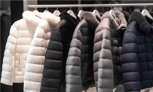 天氣一冷 這個(gè)市場太熱了 中國羽絨服市場消費(fèi)潛力大 羽絨服行業(yè)并購重組機(jī)會
