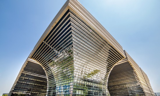2024年中國綠色建筑行業(yè)產(chǎn)業(yè)鏈上下游結構及重點企業(yè)情況