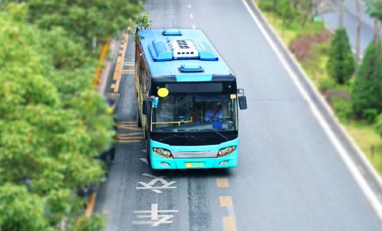 公交廣告行業(yè)深度調(diào)研及發(fā)展機遇分析2024