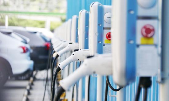 充電設(shè)施行業(yè)分析 深圳建成超級充電站362座