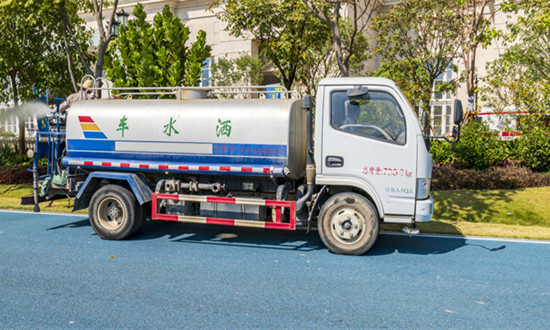 灑水車行業(yè)發(fā)展趨勢及現(xiàn)狀深度分析2024