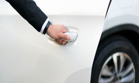 汽車(chē)內(nèi)飾行業(yè)市場(chǎng)發(fā)展現(xiàn)狀及前景趨勢(shì)研究分析