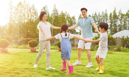 家政服務(wù)行業(yè)供不應(yīng)求 2024年家政服務(wù)市場現(xiàn)狀及存在的問題分析