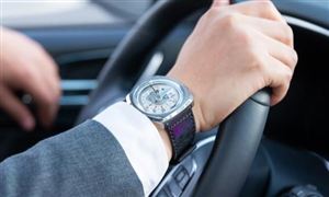 網(wǎng)約車空調(diào)費之爭：背后的利益博弈與行業(yè)反思